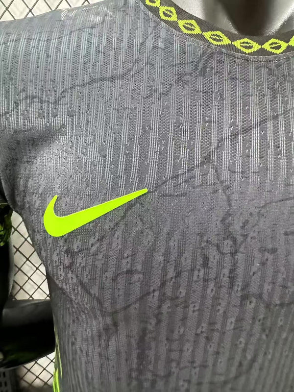 Brasilien Neon Green Edition