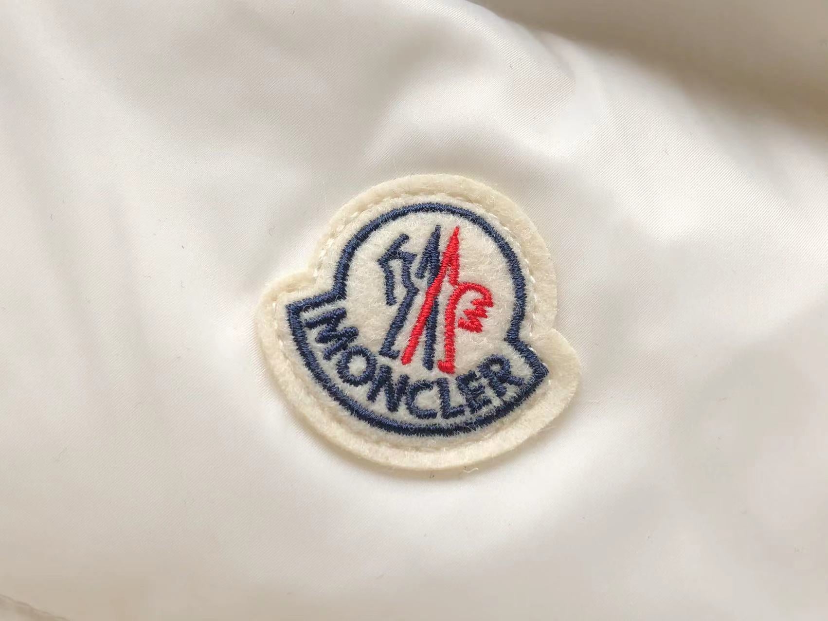 Moncler Weste