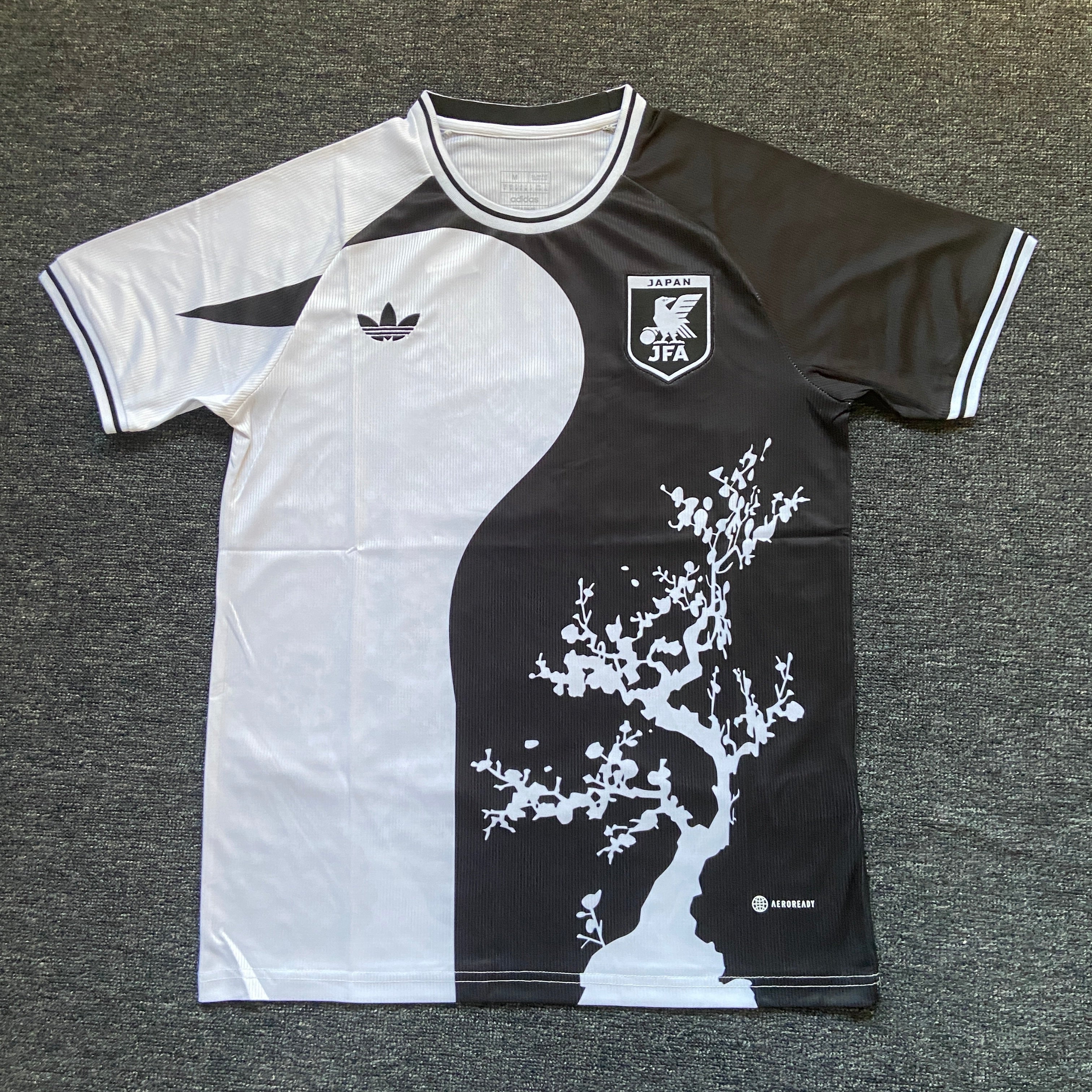 Japan 2022/23 陰陽 Yin Yang Jersey 20