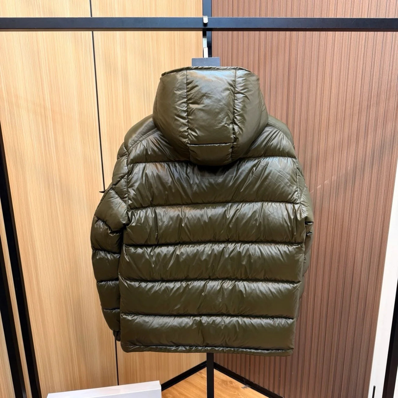 Moncler Maya Dark Colour Edition