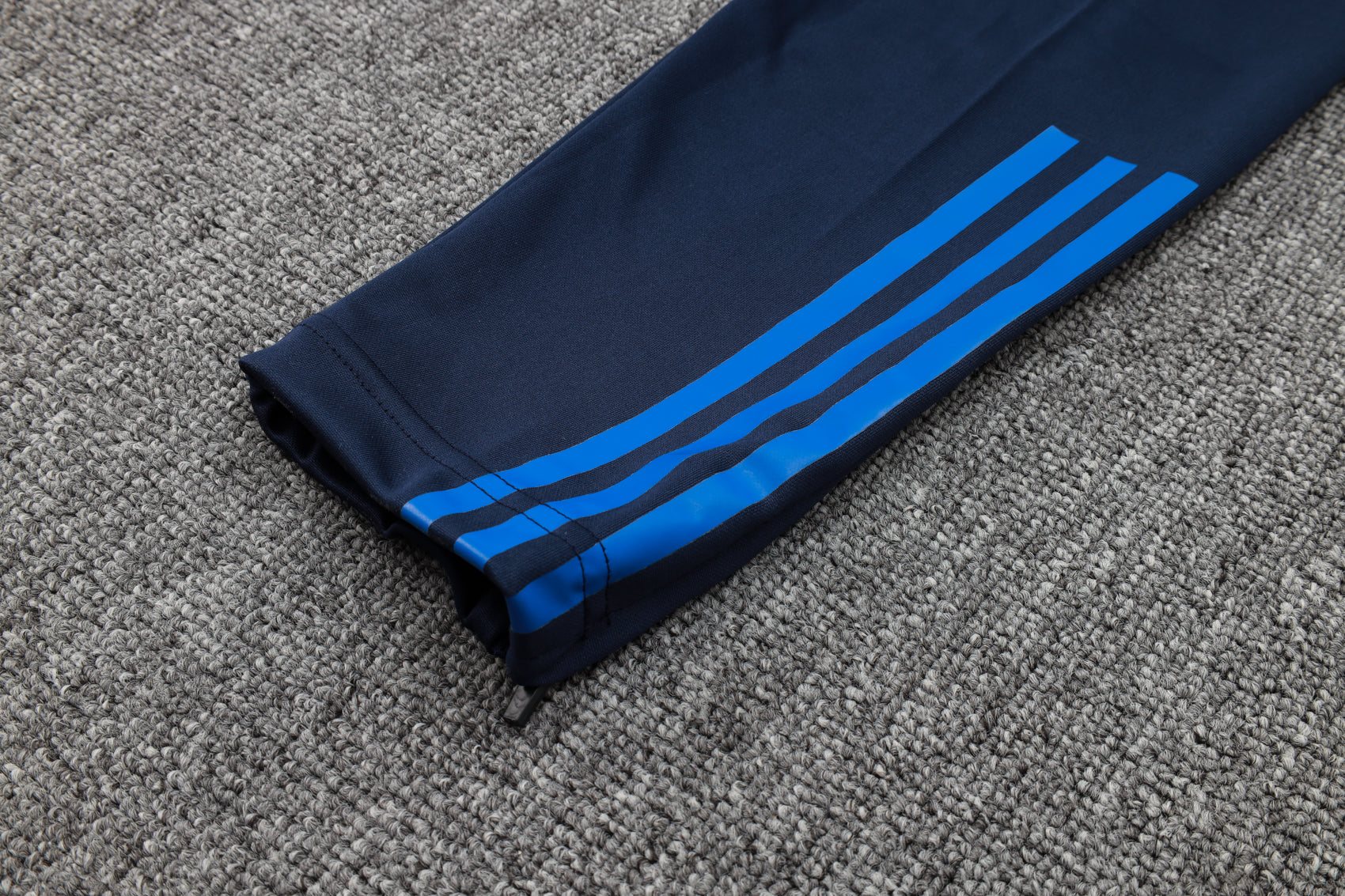 Arsenal Trainingsanzug 23/24