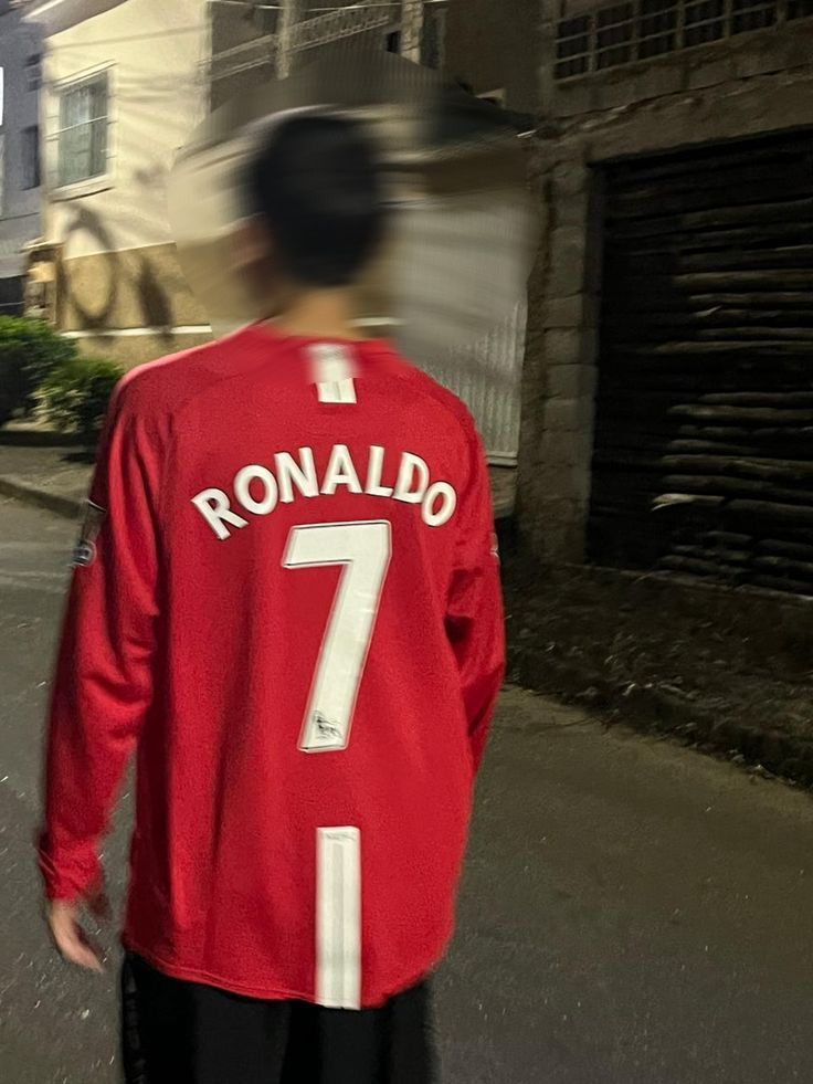 <p><strong>Langarm Trikots</strong></p>