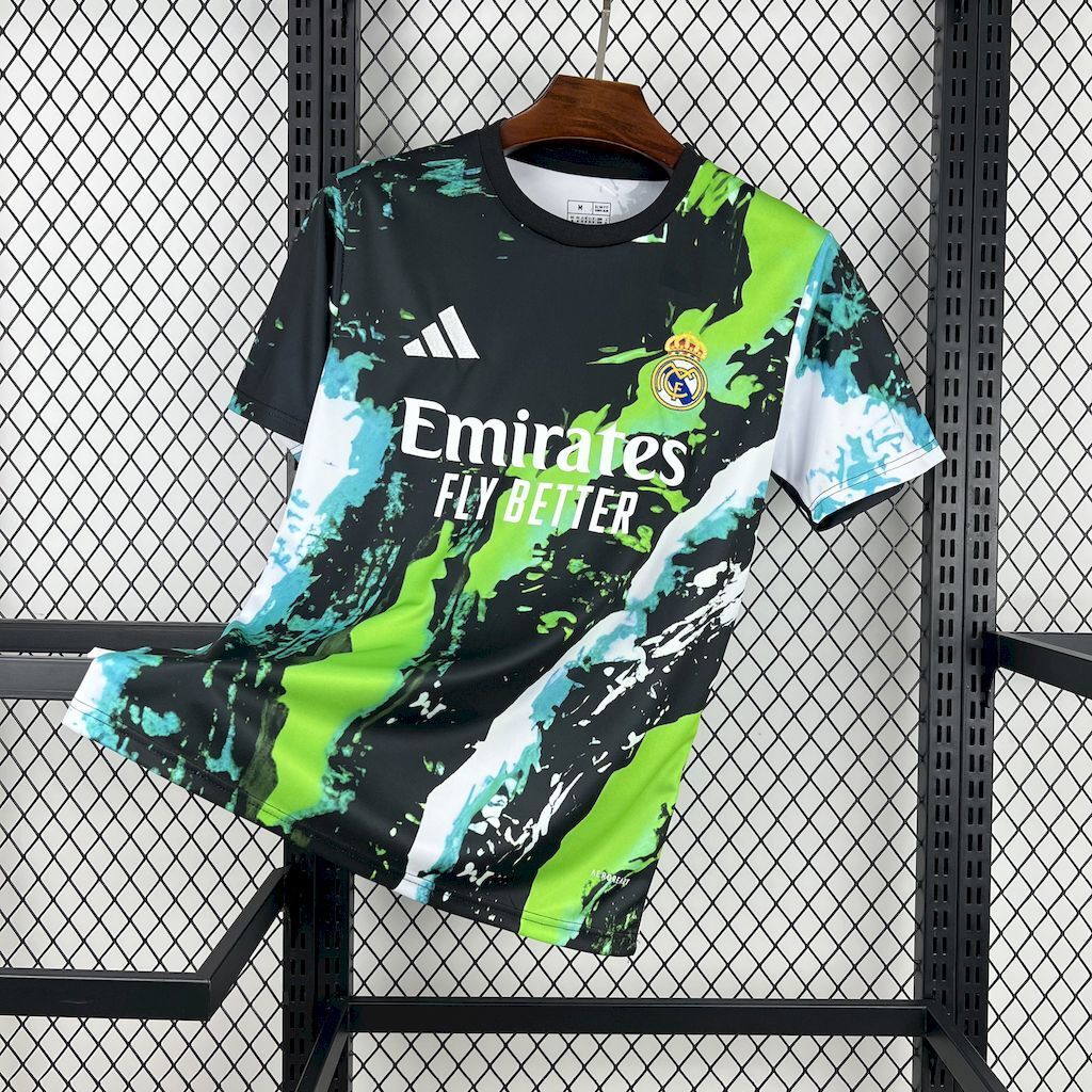 Real Madrid Colorful training 25/26
