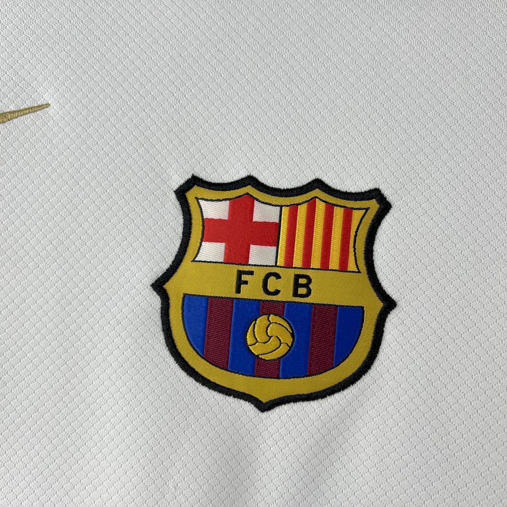FC Barcelona Classic White 25/26